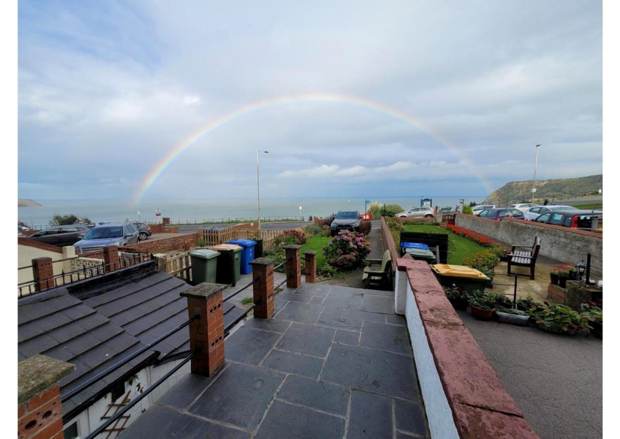 Sea View Penthouse Flat 6 With Fast Wifi And Free Parking Apartment Scarborough Exterior photo