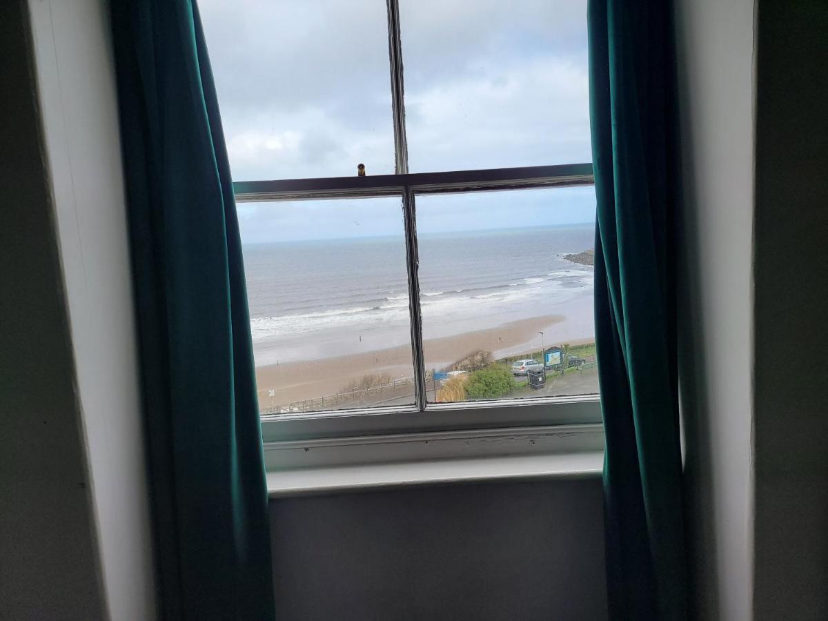 Sea View Penthouse Flat 6 With Fast Wifi And Free Parking Apartment Scarborough Exterior photo